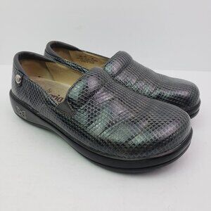 Alegria By PG Lite Womens Size EU 37 US 7-7.5 Gray Silver Leather Slip On Clog S